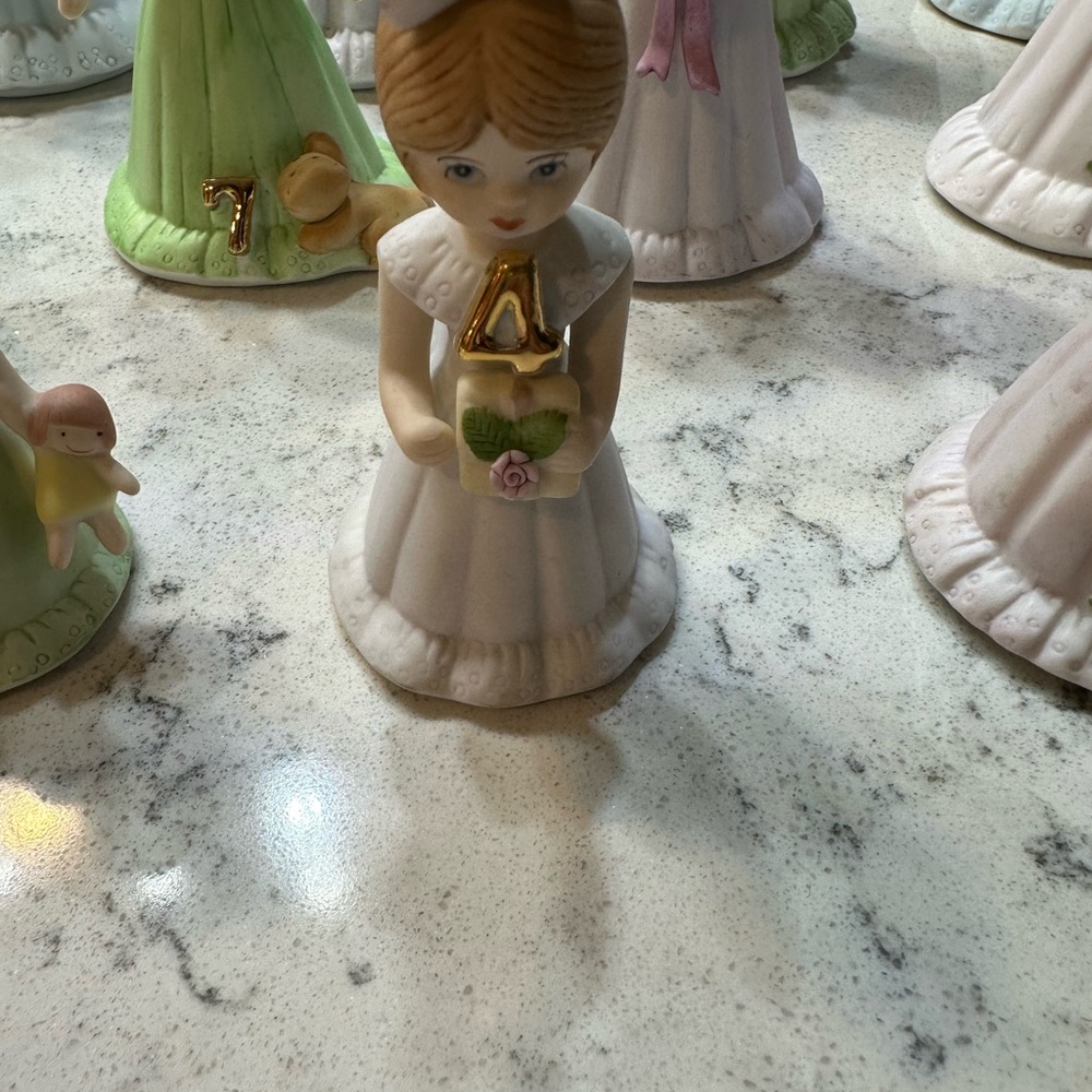 Growing up girl figurines by Enesco - Picture 5 of 14